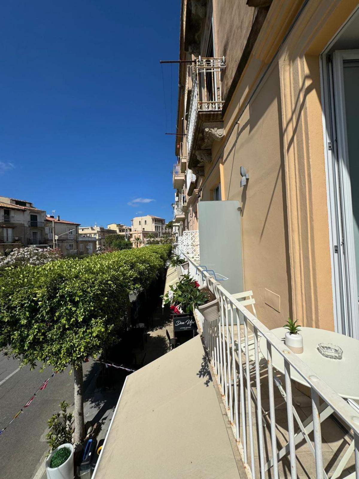 Don Ugo Luxury Rooms Tropea Exteriér fotografie
